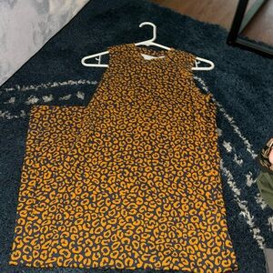 Old Navy Body Con Dress. Small